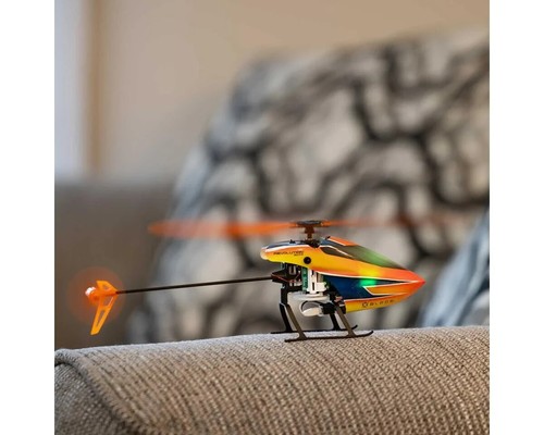 Blade Revolution 90 FP RTF Flybarless Electric Helicopter w/SAFE 2.4GHz Radio - Picture 11 of 16