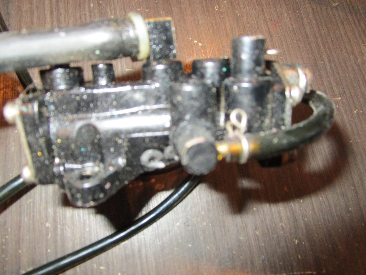 98 KAWASAKI ZXI 1100 OIL PUMP ASSEMBLY 16082-3720 | eBay