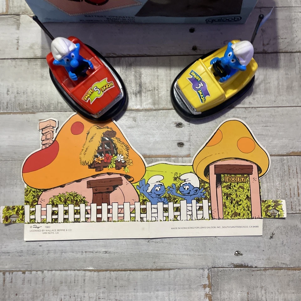 De colección 1982 Galoob SMURFS PARACHOQUES COCHES Peyo INCOMPLETO/NO FUNCIONA Para Exhibición ¡LEER! Foto 2 de 4