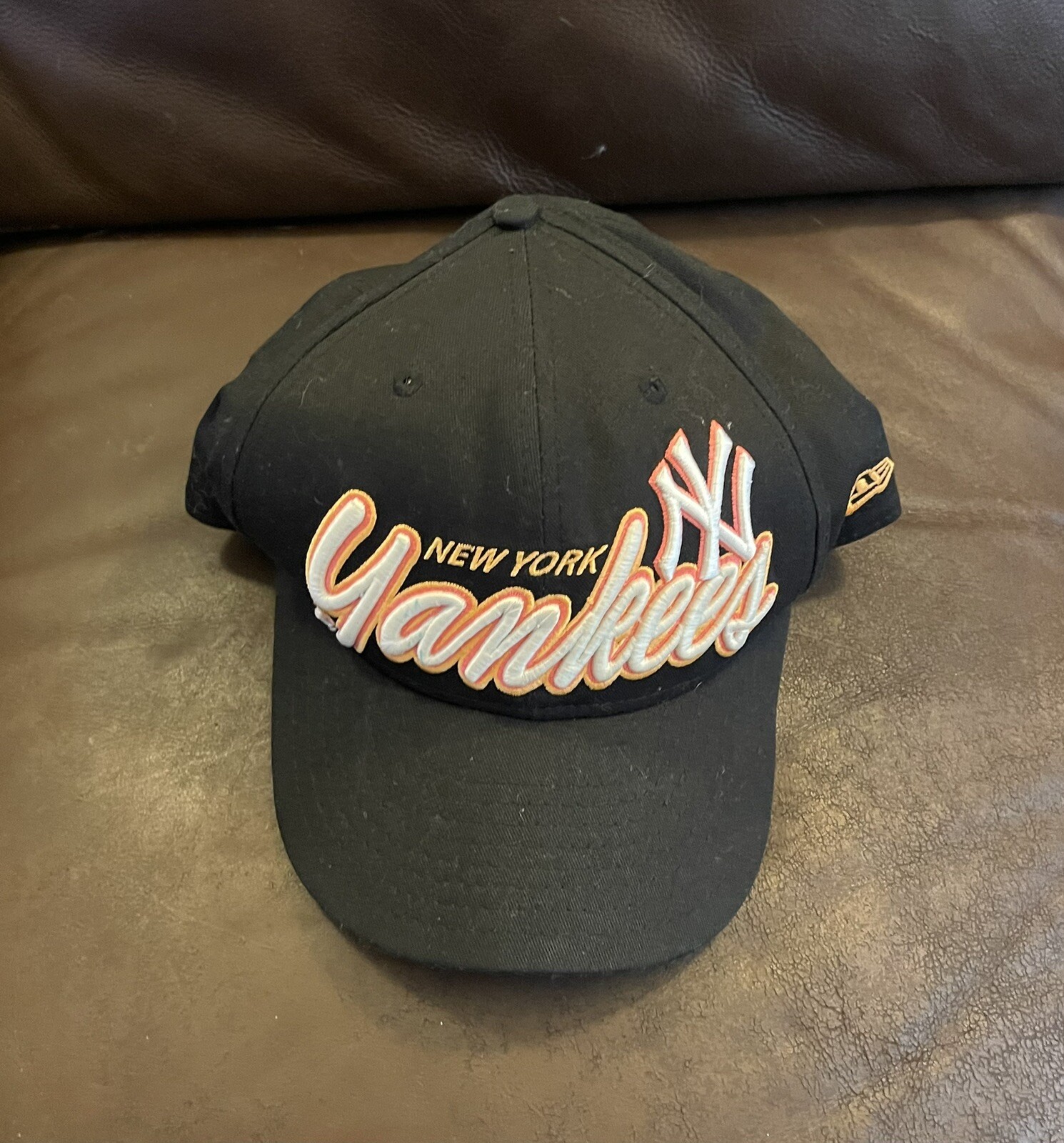 New York Yankees New Era 9FIFTY Glow In The Dark Snap Back Hat Adjustable