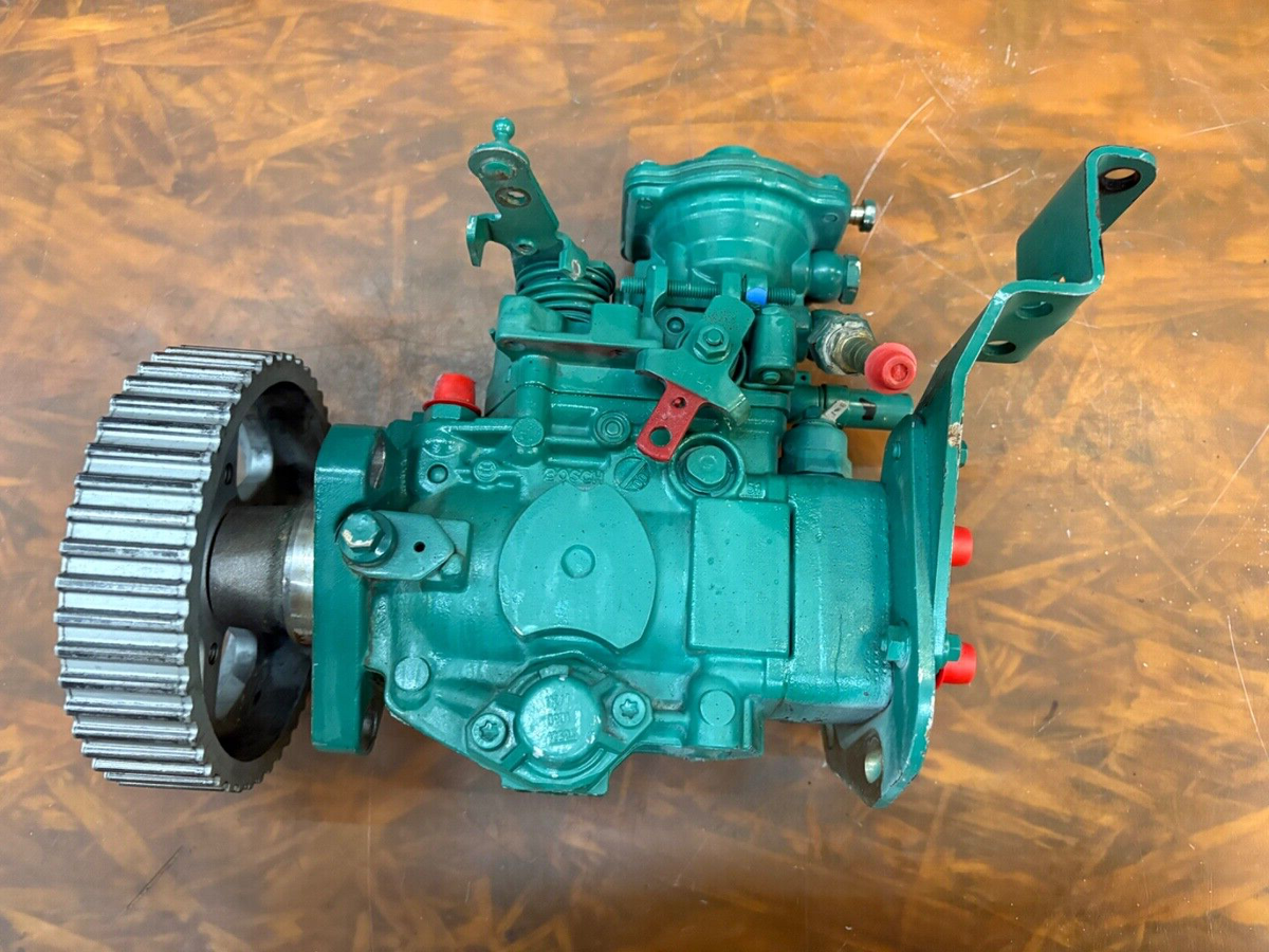 VOLVO INJECTION PUMP #3582500/859844 BOSCH MFG TMD22 MARINE