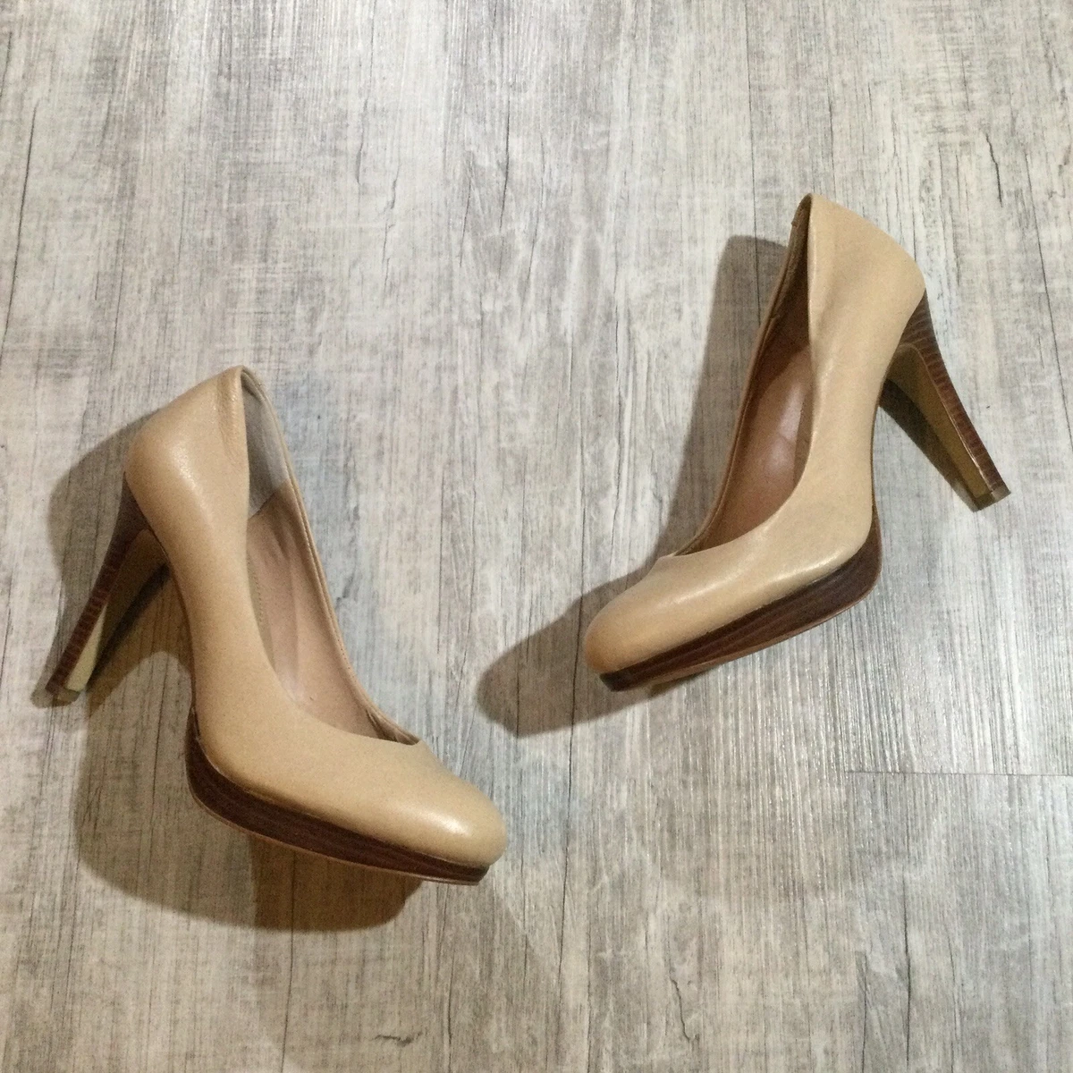 Nude heels top size 9