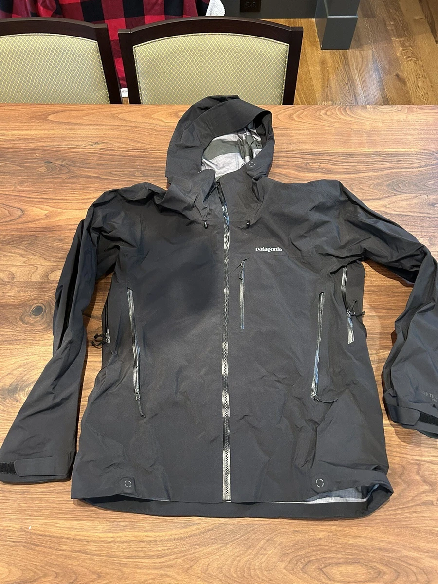 Patagonia Men s Pluma Jacket Large Black