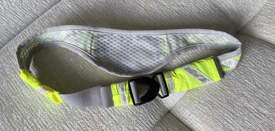 Paquete de corredores reflectantes Nathan Human Propulsion Laboratories amarillo neón EE. UU. Foto 3 de 4