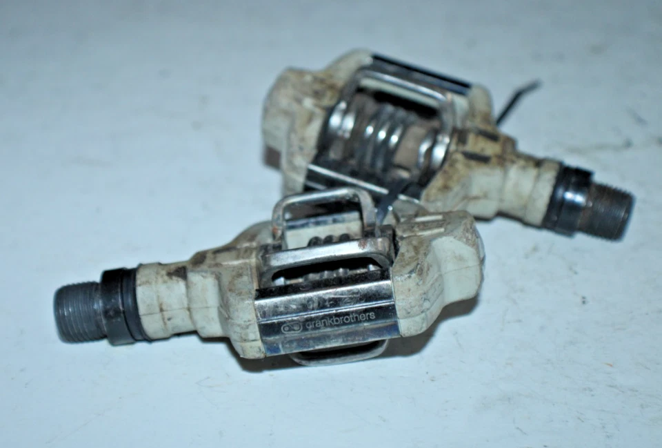 Pedales de bicicleta sin clip Crankbrothers Eggbeater Bikepacking Touring Road ¡Envíos a EE. UU.! Foto 3 de 4