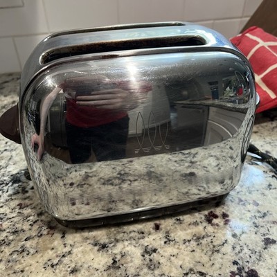 Vintage Mid Century Modern Toastmaster Art Deco Chrome Toaster Model 1B9