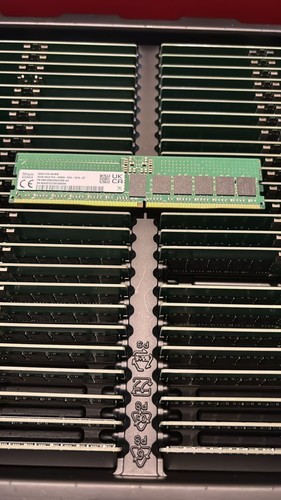 HMCG88AGBRA188N HYNIX 32GB DDR5 5600 EC8 RDIMM ECC REG 2Rx8 SERVER MEMORY