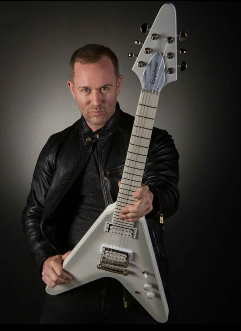 Epiphone Snow Falcon Flying V Brendon Small Electric Guitar