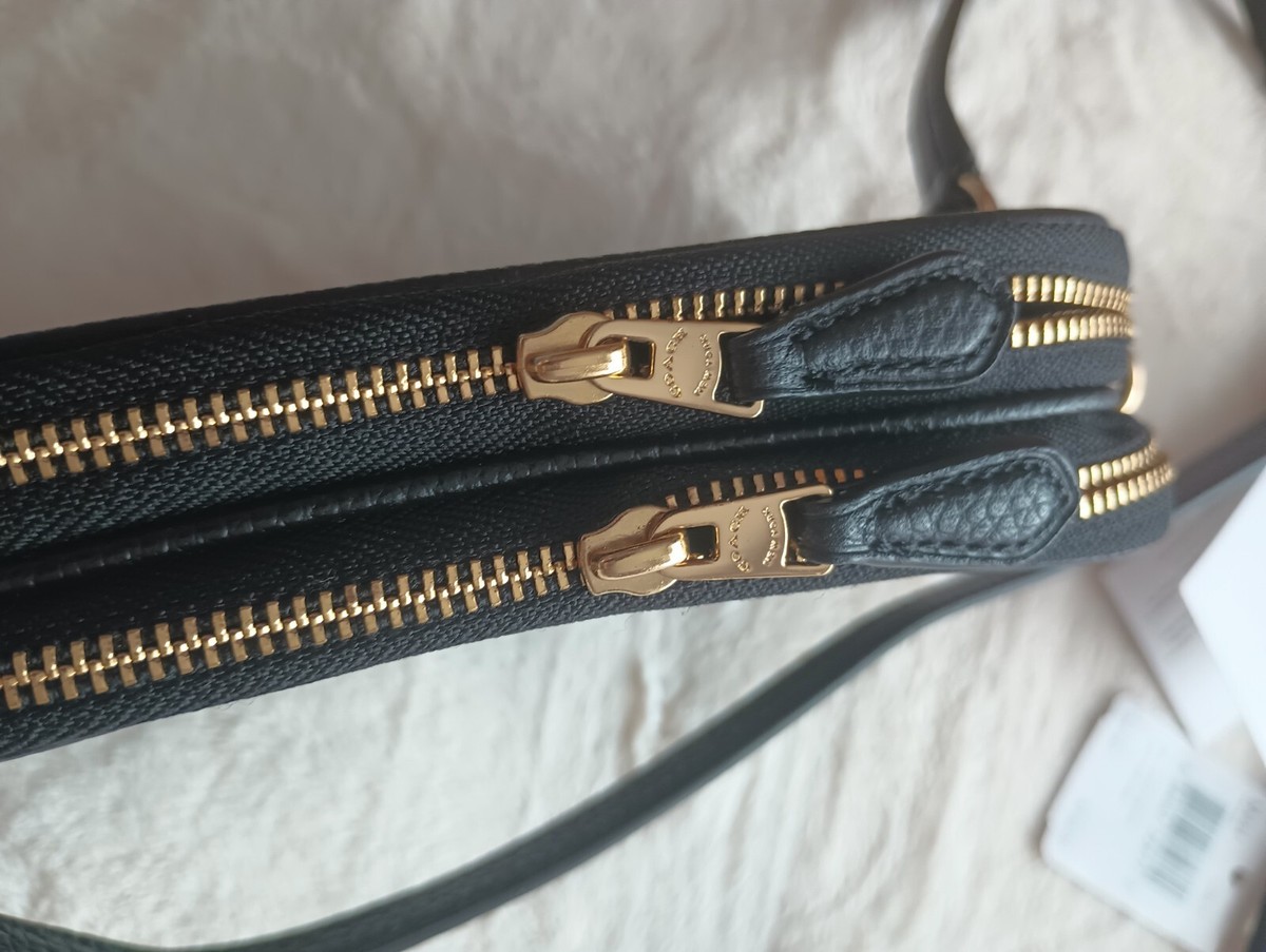Coach NWT Authentic X Body Pouch,Crossbody Bag Black.Size Coach NWT Authentic X Body Pouch,Crossbody Bag Black.Size