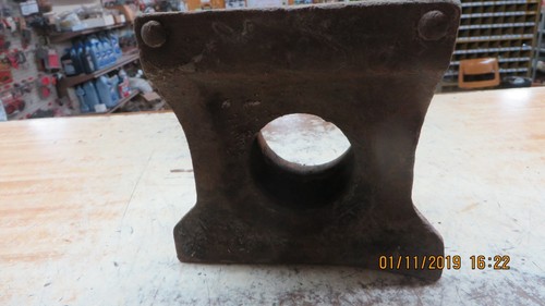 JOHN DEERE 420,430,435, MAYBE 40,320,330 PTO SHIELD BRACKET M2068T, OR M2868T - Picture 4 of 7