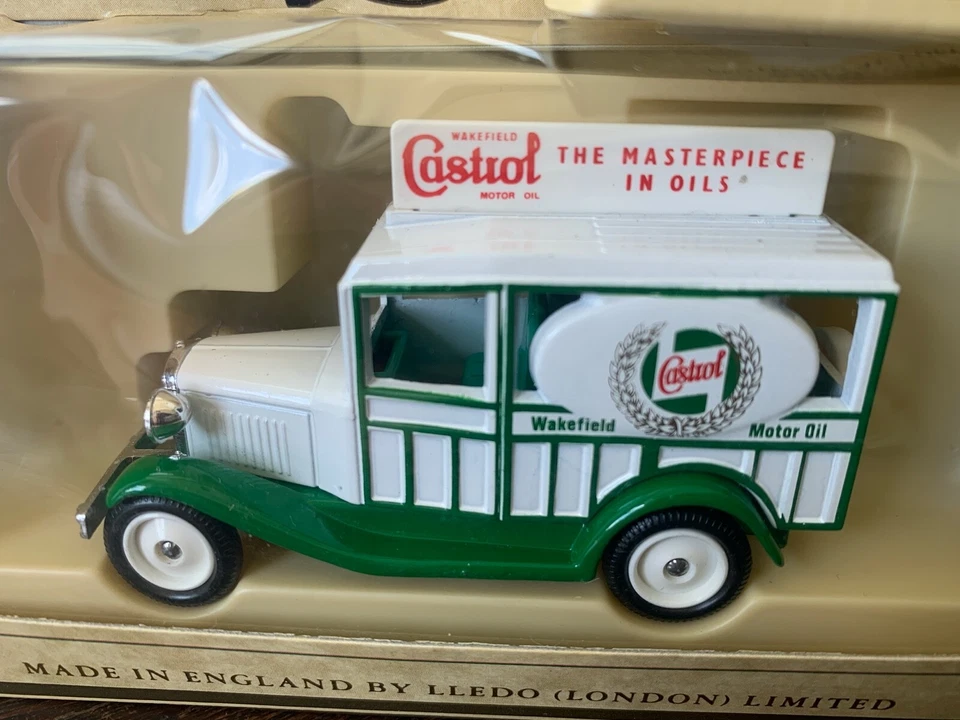 Lote x5 petroleros diecast Lledo Texaco, Pratts, Castrol x2, modelo de coche Duckhams Foto 2 de 4