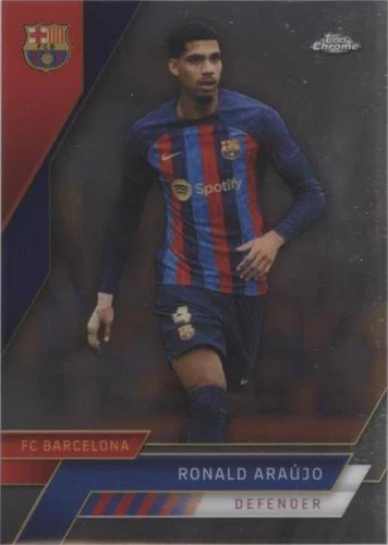 2022-23 Topps Chrome FC Barcelona Ronald Araujo #67