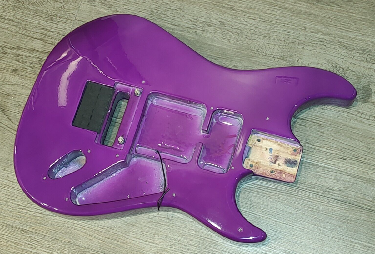 FENDER SQUIER STAGEMASTER GUITAR BODY - MADE IN 1999 FLOYD READY