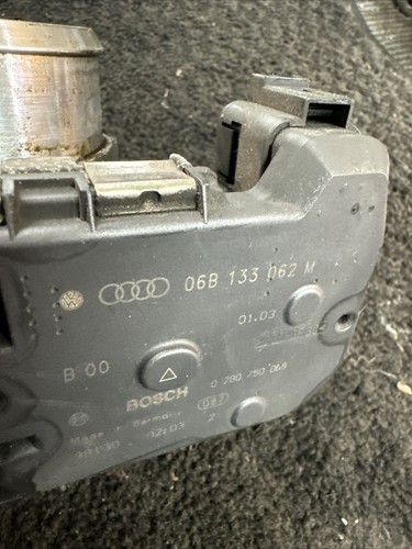 03-09 Volkswagen Seat Skoda AUDI 1.8T petrol throttle body 06B133062M #01 - Picture 5 of 6
