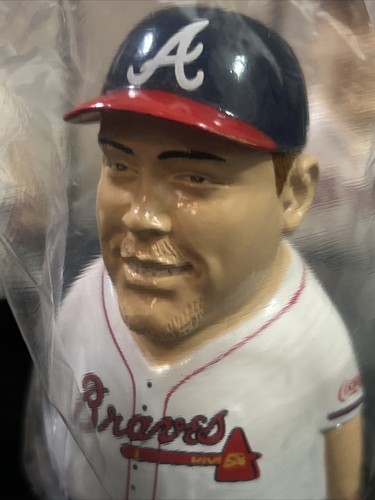 Chipper Jones Atlanta Braves Egg Statue MLB - NEW in Box (3 for sale ALL NEW) - Picture 4 of 6