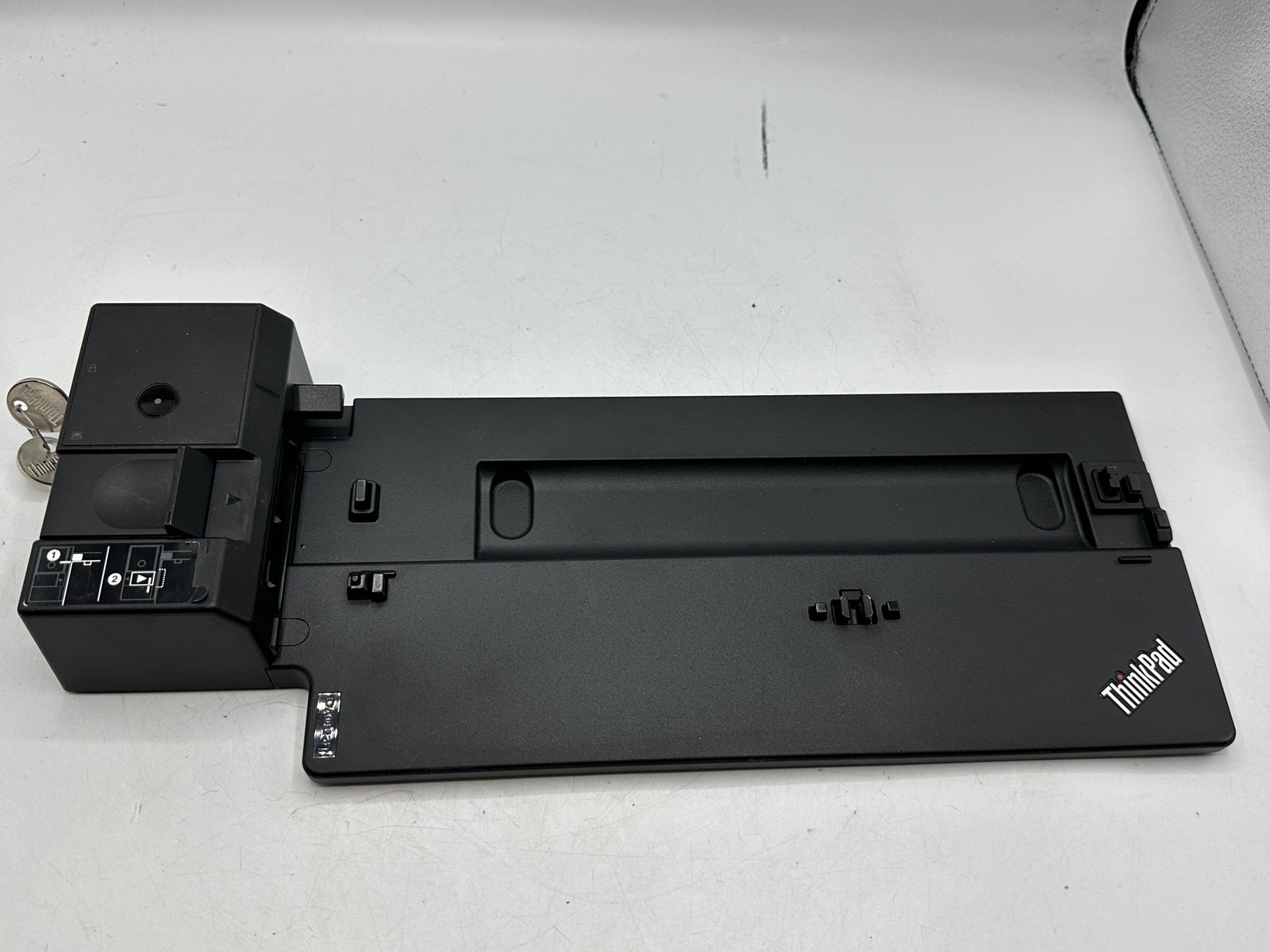 Lenovo ThinkPad Pro Docking Station 40AH w/ KEY T580 P580p T480 T490s FREE S/H