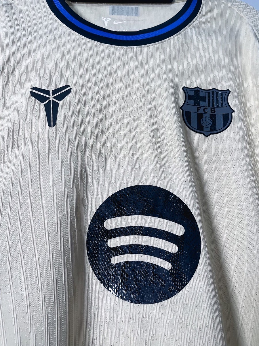 FC Barcelona 2025-2026 away Player Version BNWT Size L | eBay
