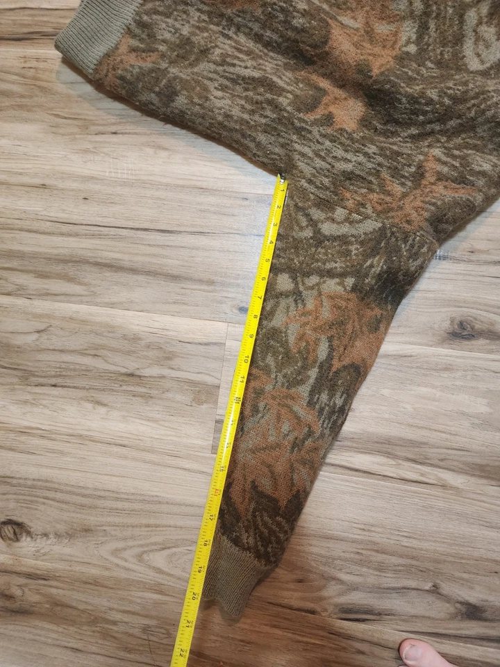 Cabela's Wool Windstopper Camo Sweater Realtree Men's L Henley Style Lined EUC - Image 4 of 4