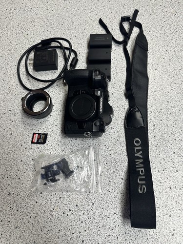 Superb OM SYSTEM OM-1 Mirrorless Camera Kit 128 SD And 3 Batteries 2099 Shutter - Picture 24 of 24