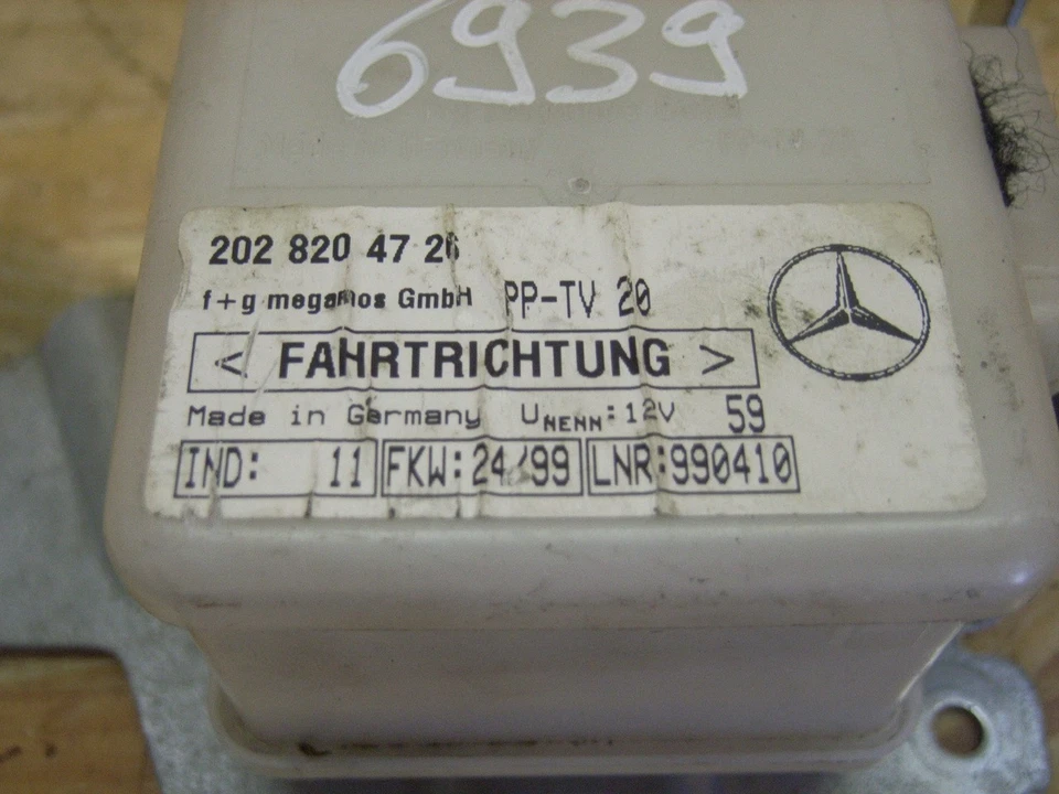 417136 417136 Relè MERCEDES-BENZ Classe C T-Modello (S202) 2028204726 Mercedes - Immagine 2 di 3