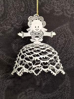 Vintage 80 s Tamerlane Winterlace Series Doll Ornament