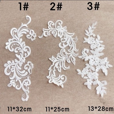 1 Paar cremeweiß Blumen Baumwolle Spitze Applikationen Spiegel Patches für Kleidung Nähen