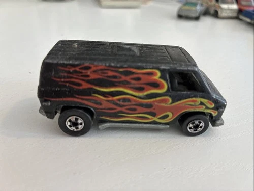 Vintage Mattel Hot wheels  1974 Black Super Van Flames Black Wall Wheels 1/64