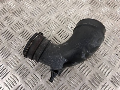 Maserati Quattroporte 3.8L Motor Linke Seite Luftansaugschlauch Rohr 670001591
