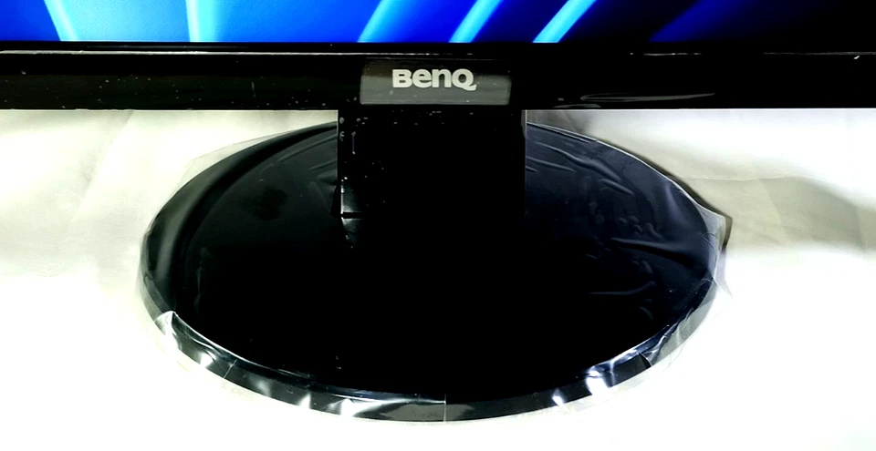 BenQ GL2450 24"Inch 1080p HDMI, DVI-D & VGA Widescreen Monitor With Stand - Image 3 of 4