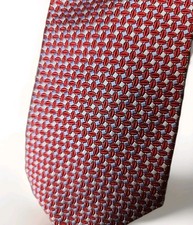 Brooks Brothers Silk Neck Tie Made In USA Geometric Diamond Foulard Red
