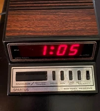 Vintage SPARTUS 1104 Digital Alarm Clock - Woodgrain - Neptune - Red LED display