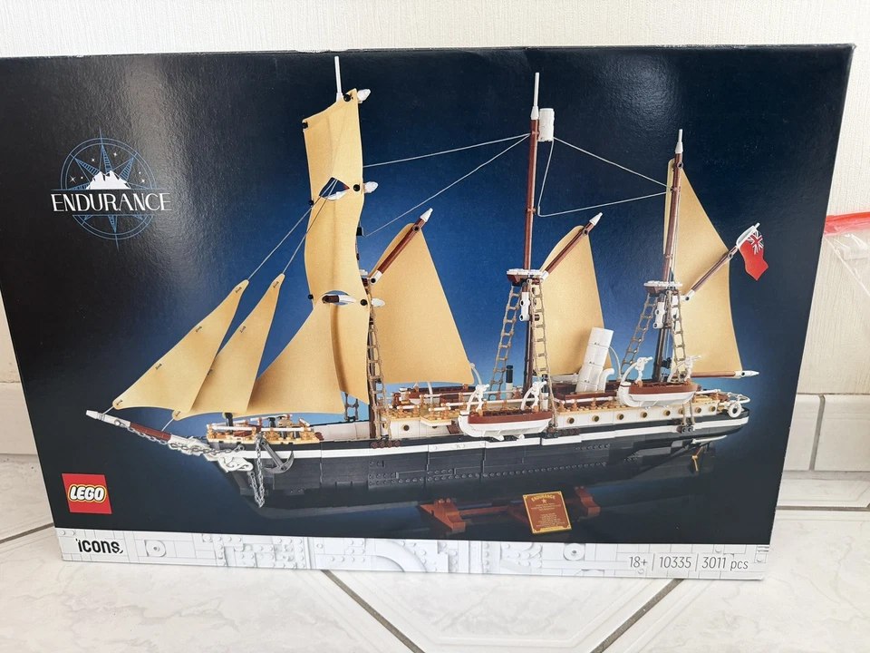LEGO Icons 10335 The Endurance