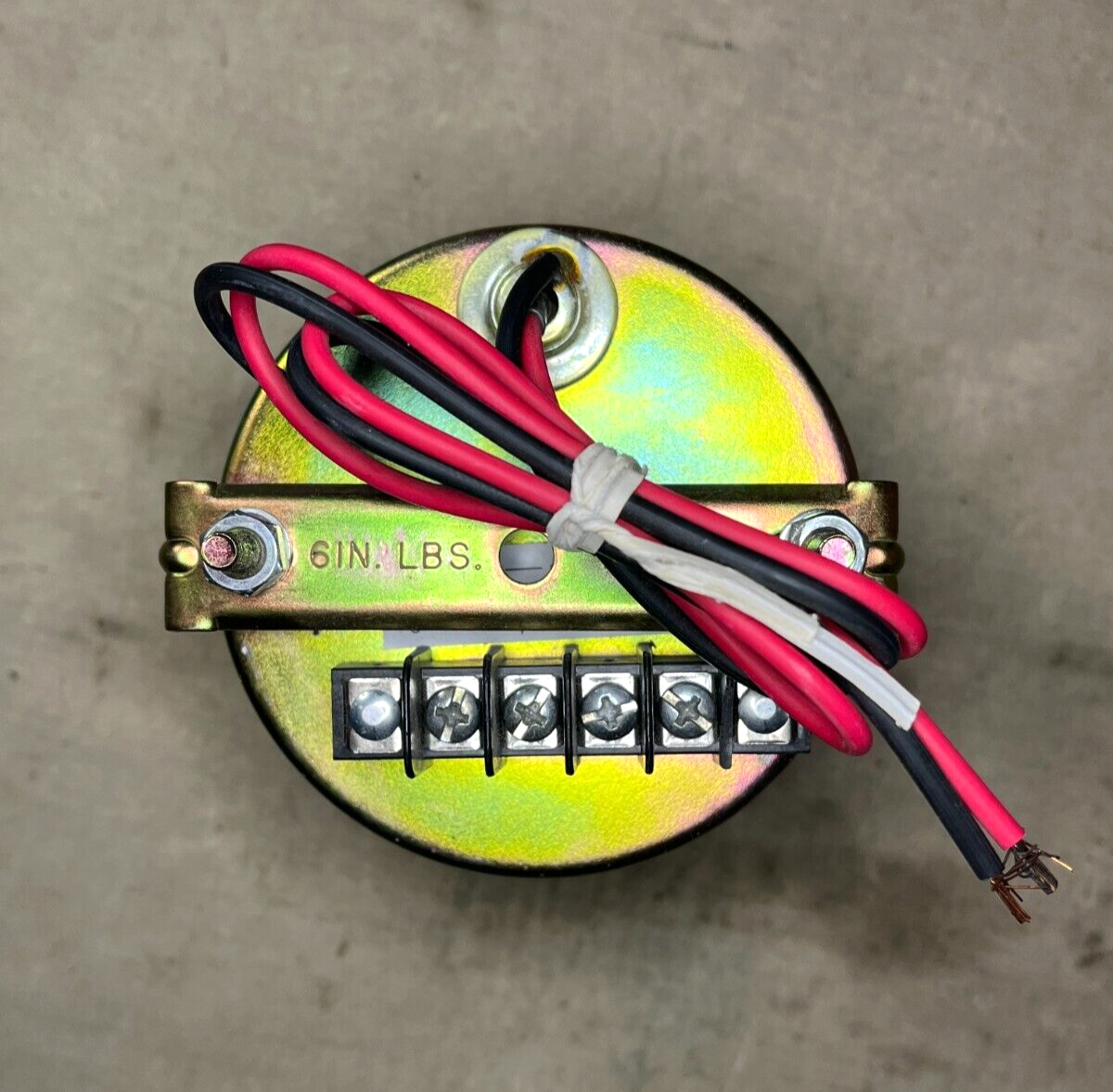 M998 HMMWV HUMVEE Tachometer Gauge 12469030 CONDENSATION