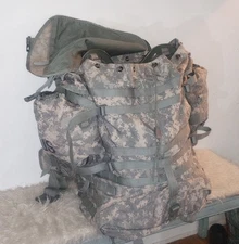 US Army Surplus Molle 2 Rucksack Set