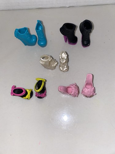 Mattel Monster High/barbie Doll Lot of 5 Pair Assorted Shoes Lot # 32 - Picture 2 of 3