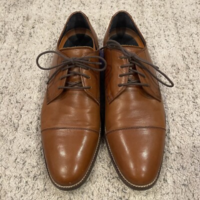 Cole Haan Men display picture 1