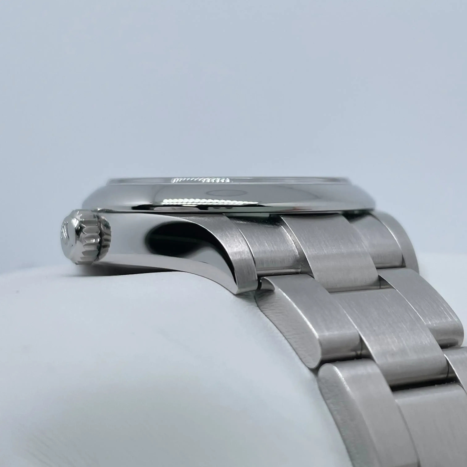 2024 New Rolex 277200 Oyster Perpetual 31mm Steel Silver Dial Watch image 2