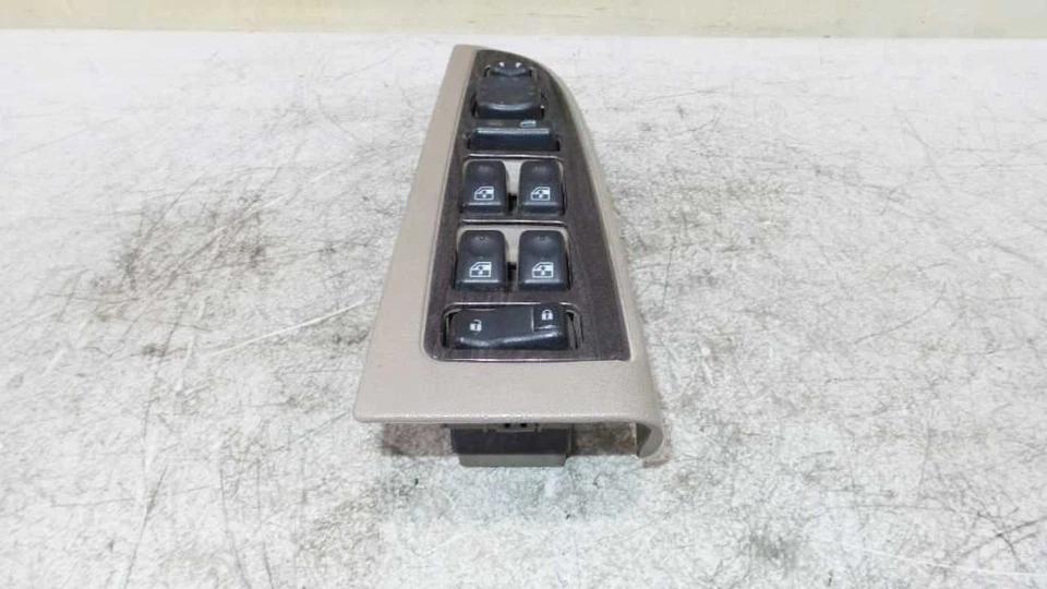 Главный выключатель стекла 03–06 Chevy Suburban GMC Yukon Denali текстура древесины изготовитель оборудования - Изображение 3 из 4