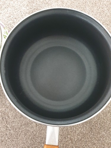 Vintage Swan Saucepans Enamel Fresh Fruit Wood Handles Induction Gas Electric x2 - Picture 10 of 11