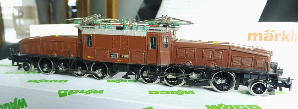 Märklin 3352 gepflegte Elok Ce6/8 Krokodil 5 Sterne-Motor  digital OVP - Bild 4 von 4