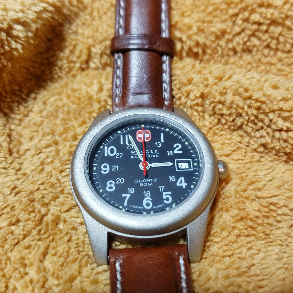Wenger Womens Watch SAK Design 0600 Ladies Swiss Date 50m for sale