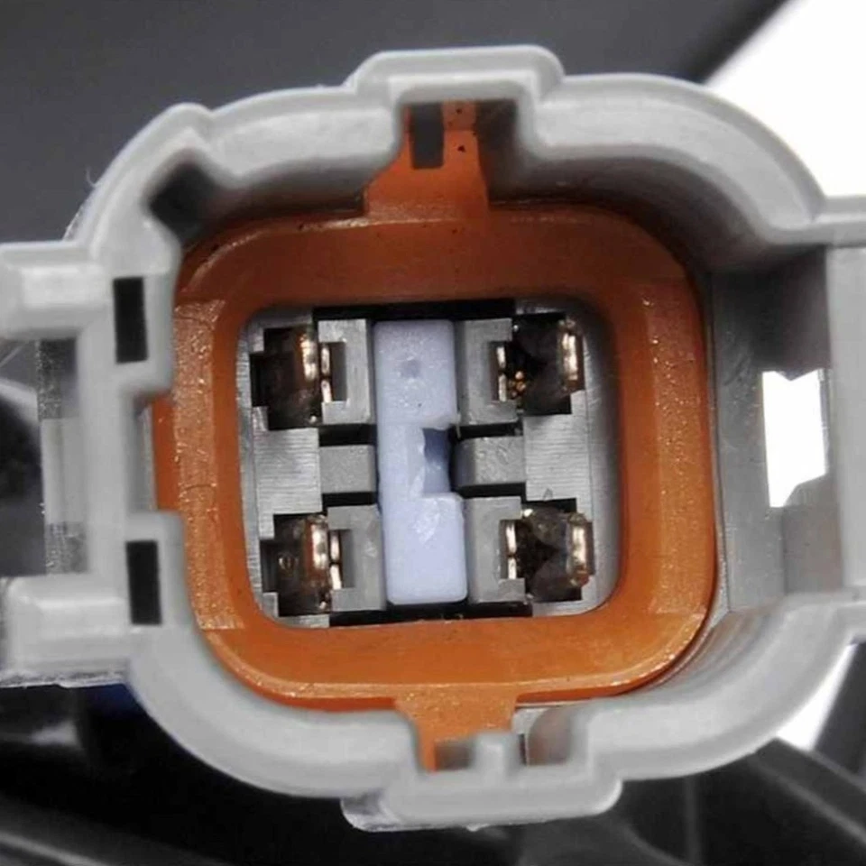 Ventilador de radiador para Nissan Note/Versa Note 2014-2019 | Hoja de plástico | Cubierta negra Foto 2 de 4