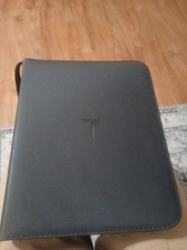 Basketball Trading Card Collection Lot in Zippered Binder – NBA Cards