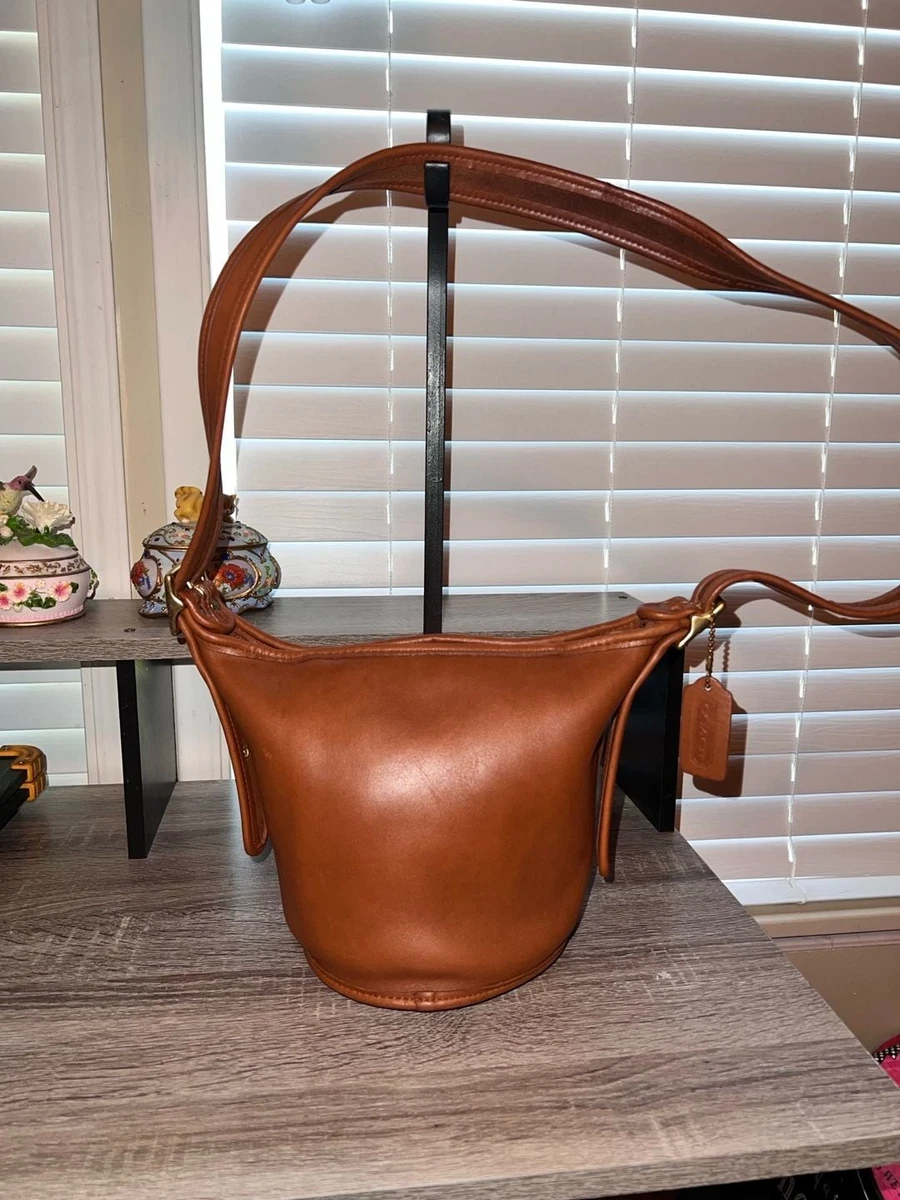 バッグ Old Coach Bucket Shoulder Bag Coach Bucket & Drawstring Bag Black Bags & Handbags for Women for