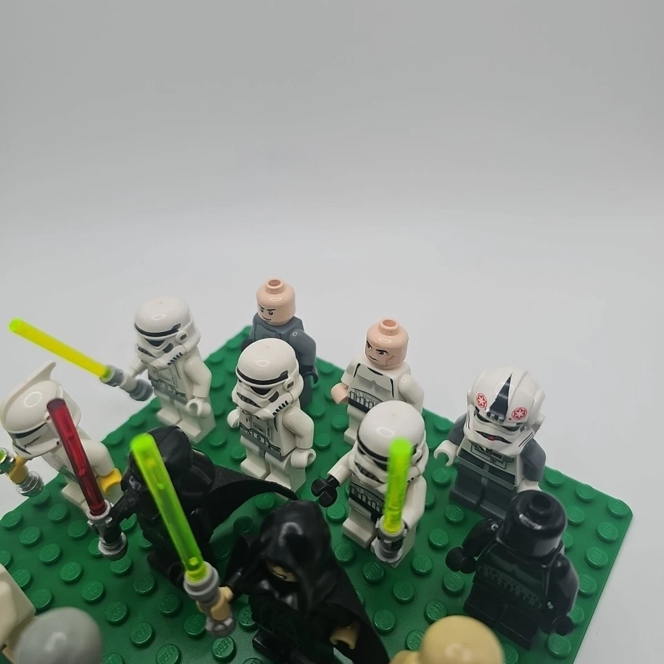 LEGO Star Wars Minifigure Lot of 14 Luke Skywalker Darth Vader Stormtroopers - Image 4 of 4