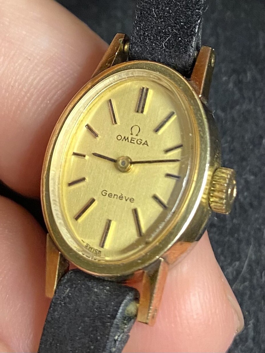 OMEGA GENEVE LADIES 手巻きMANUAL WIND OMEGA Geneve Manual Wind Watch 17mm Silver Dial Round