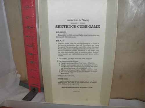 SCRABBLE SENTENCE CUBE GAME - SELCHOW & RIGHTER # 96 NEW IN OPEN BOX FROM 1971 - Picture 4 of 4
