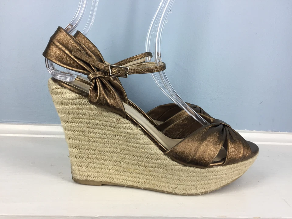 Talbots 9 Euc Bronze Leather Wedge Espadrilles Sandals heel Ankle Strap Career  - Image 4 of 4