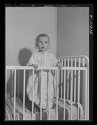 Eleven Mile Corner Arizona 1942 Cairns General Hospital Girl Patient FSA
