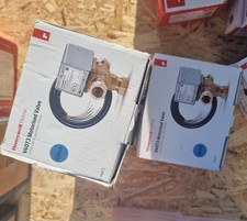 Honeywell V4073A1039 Mid-Position Valve 22mm X4